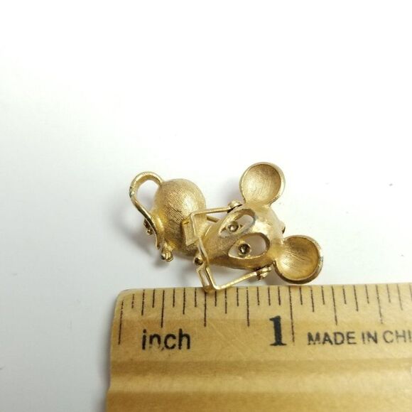 Vintage Avon Mouse with Glasses Brooch, Retro Gold Tone Lapel PIn, Estate - Picture 5 of 6